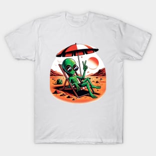 alien chilling T-Shirt